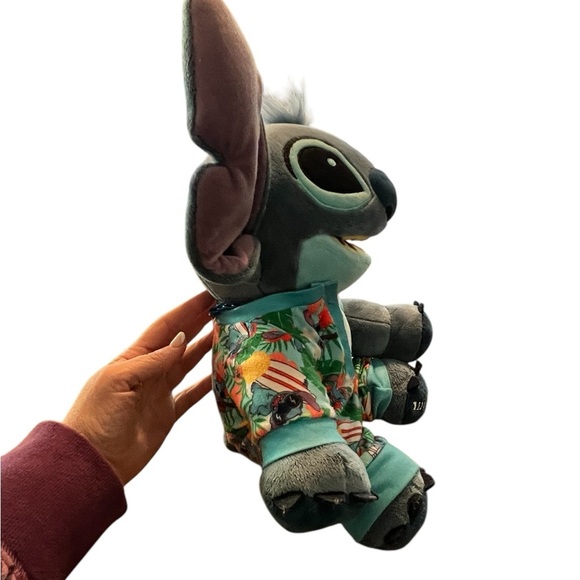 Build A Bear BAB Disney's Stitch Plush Lilo and Stitch 11" with pajamas - Picture 6 of 7